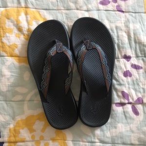 Chaco flip flops